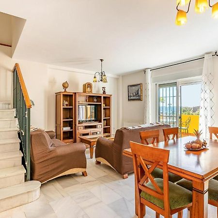Awesome home in Cenes de la Vega with Outdoor swimming pool, WiFi&3 Bedrooms Buitenkant foto