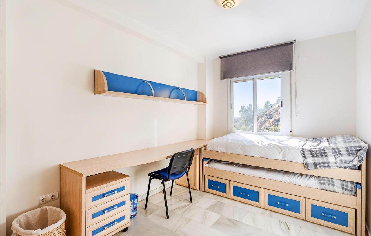 Awesome home in Cenes de la Vega with Outdoor swimming pool, WiFi&3 Bedrooms Buitenkant foto